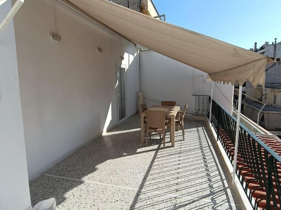 Athens Sky Suites 1 Pireu Exterior foto